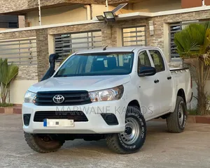 Toyota Hilux 2024 Blanc
