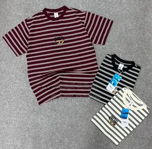 Des Beaux T-Shirt