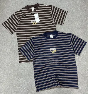 Des Beaux T-Shirt