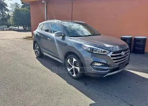 Hyundai Tucson Sport AWD 2017 Gris