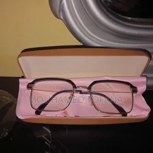 Des Lunettes