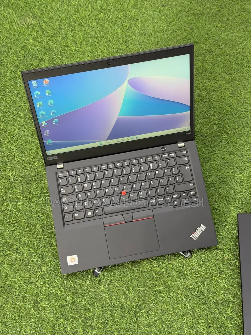 Nouveau Lenovo ThinkPad X395 8GB AMD Ryzen 5 SSD 256GB