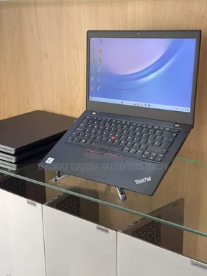 Nouveau Ordinateur portable Lenovo L14 G1 8GB Intel Core i5 SSD 256GB