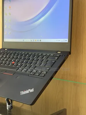 Nouveau Ordinateur portable Lenovo L14 G1 8GB Intel Core i5 SSD 256GB