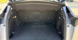 Peugeot 3008 2019 Gris