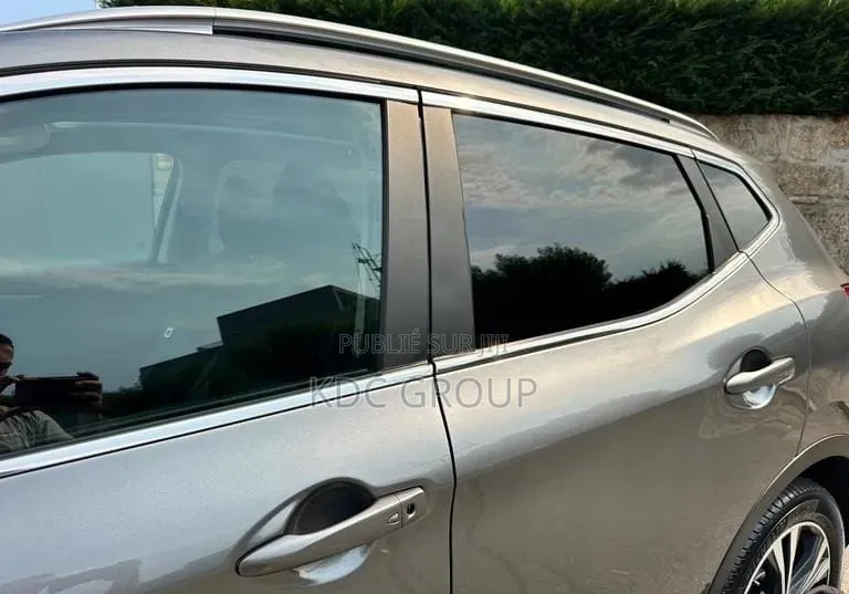 Nissan Qashqai 2017 Gris