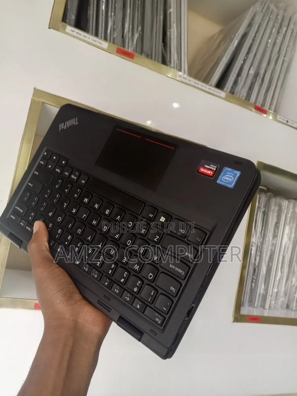 Ordinateur portable Lenovo ThinkPad 11e 4GB Intel Celeron SSD 128GB