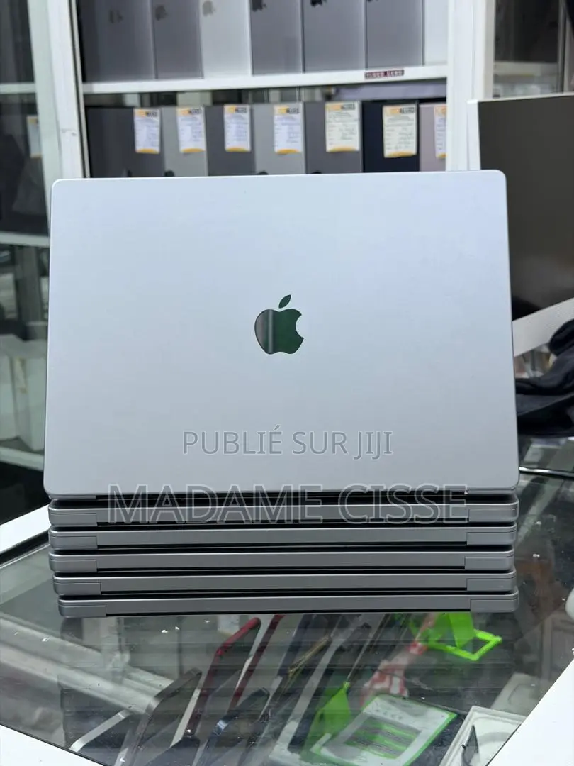 Nouveau Pomme MacBook Pro 2021 M1 32GB Apple M1 Pro SSD 512GB