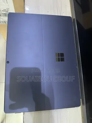 Ordinateur portable Microsoft Surface Pro 8 8GB Intel Core i5 SSD 512GB
