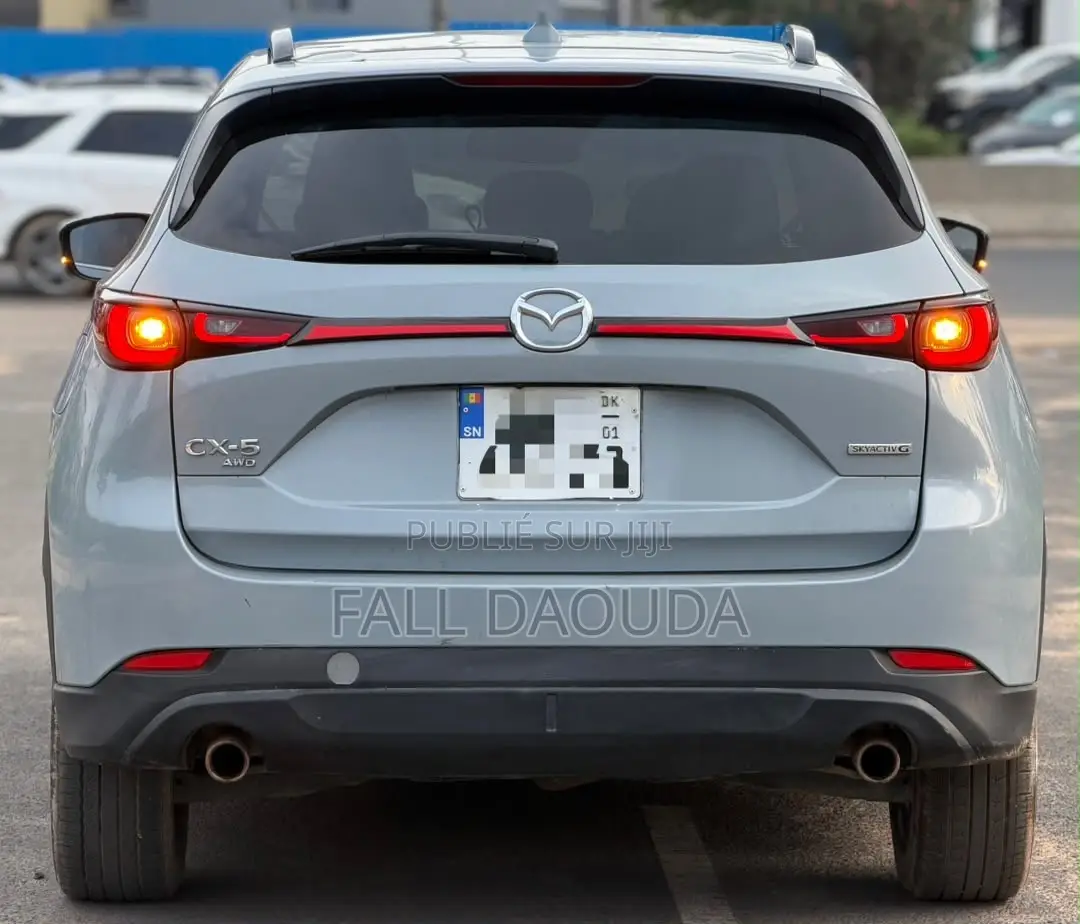 Mazda CX-5 2023 Gris