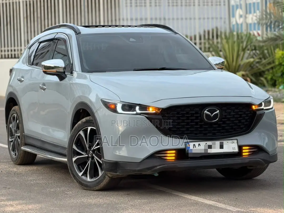 Mazda CX-5 2023 Gris