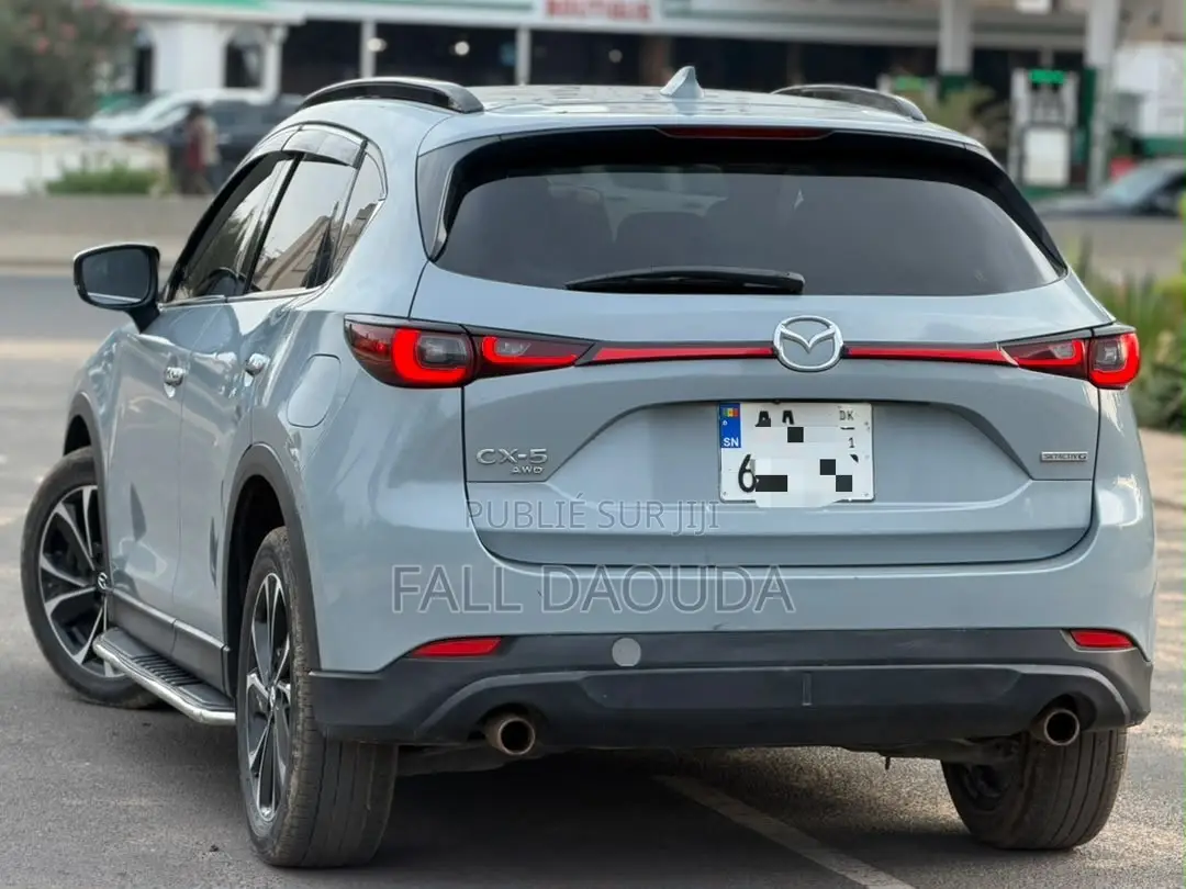 Mazda CX-5 2023 Gris