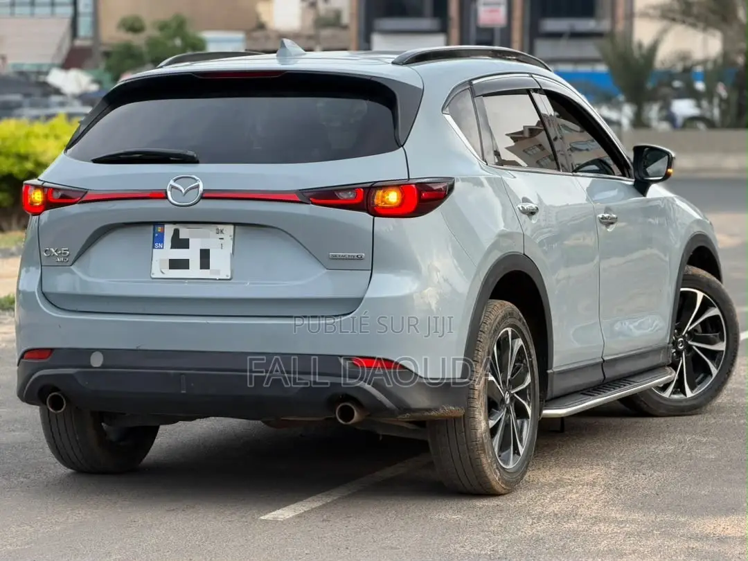 Mazda CX-5 2023 Gris
