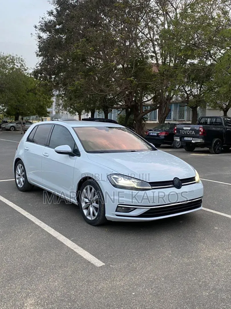 Volkswagen Golf 2018 Blanc