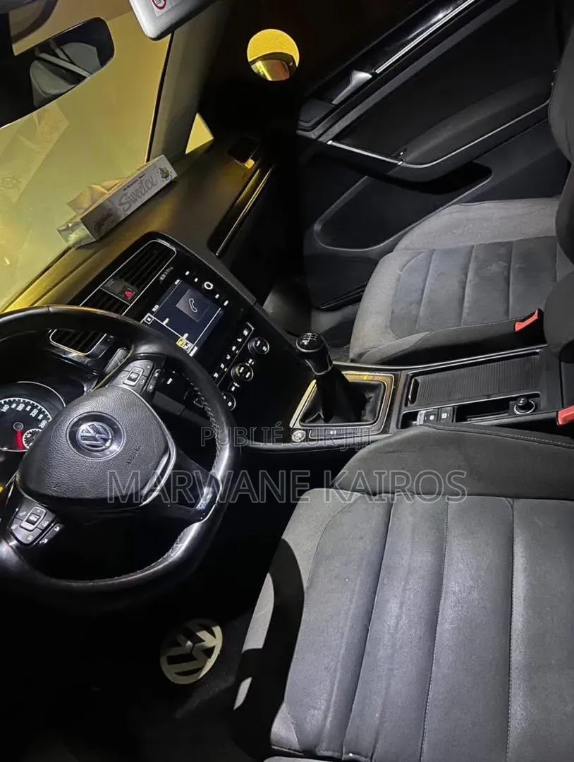 Volkswagen Golf 2018 Blanc