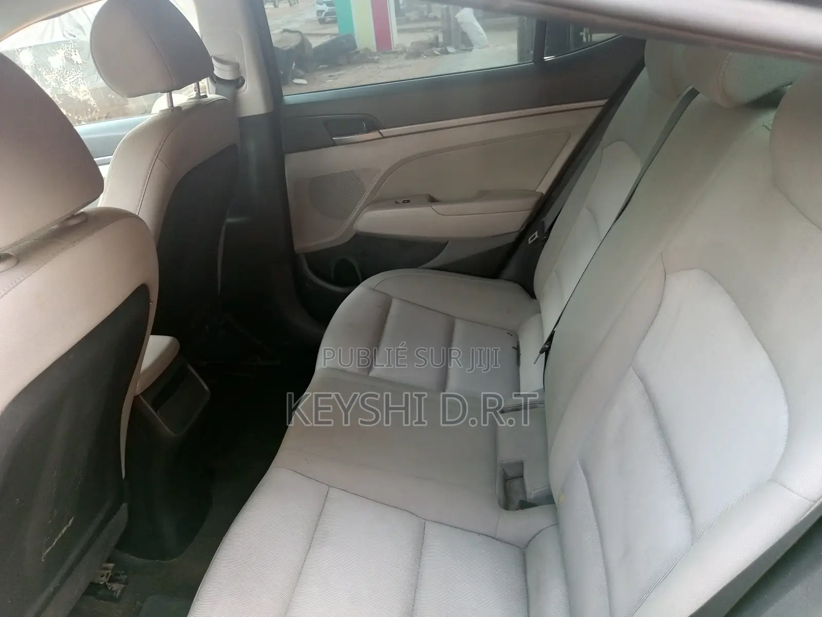 Hyundai Elantra 2017 Gris
