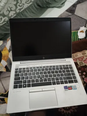Ordinateur portable HP EliteBook 840 G6 16GB Intel Core i7 SSD 256GB