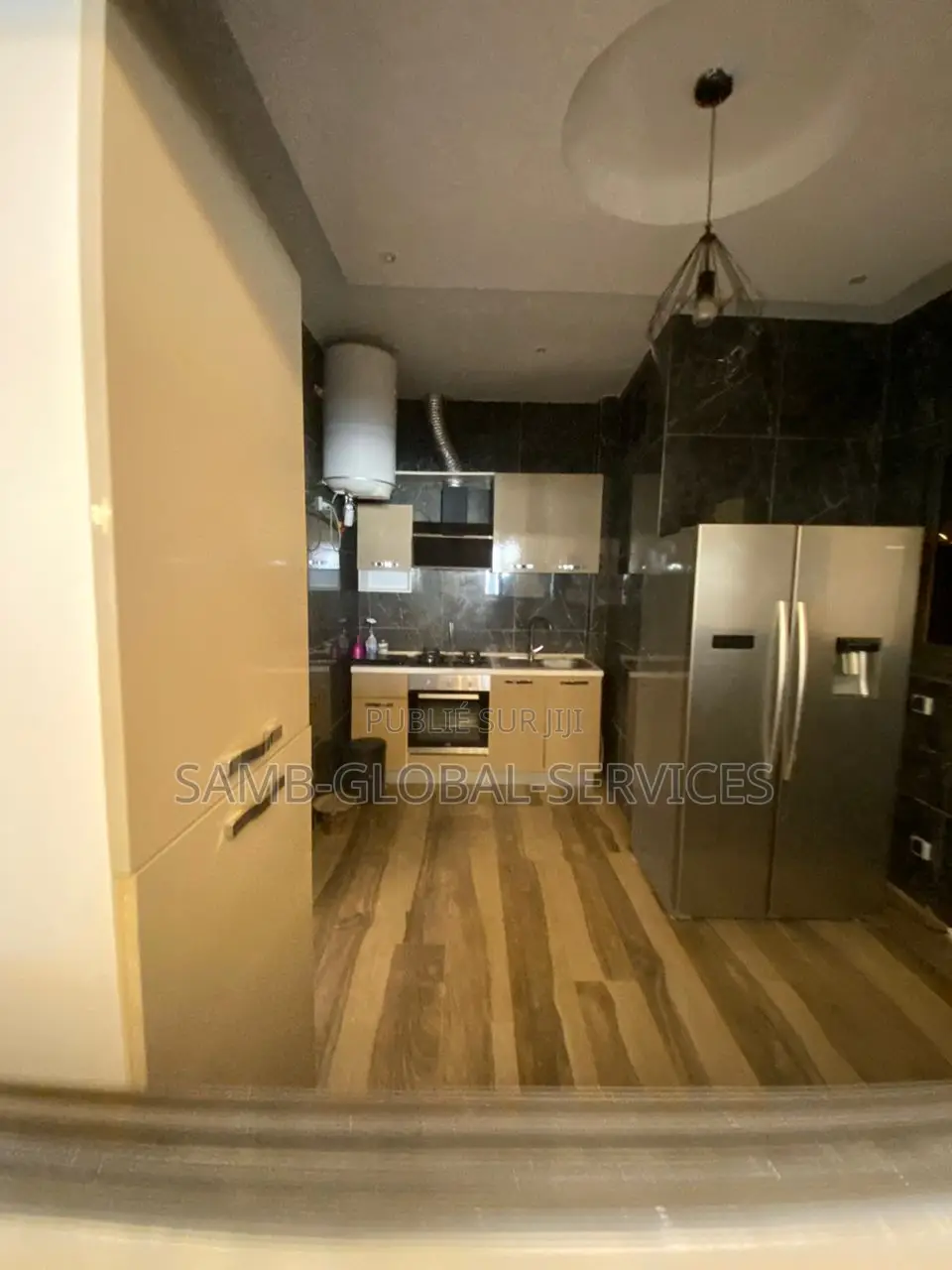 Meublé 2chbre Appartement dans Almadies à Vendre