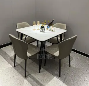 Table À Manger