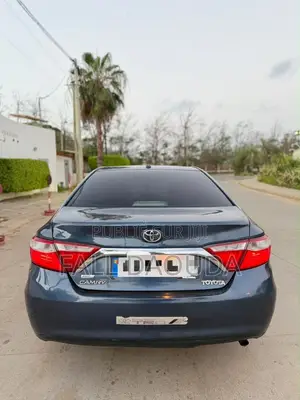 Toyota Camry 2015 Bleu