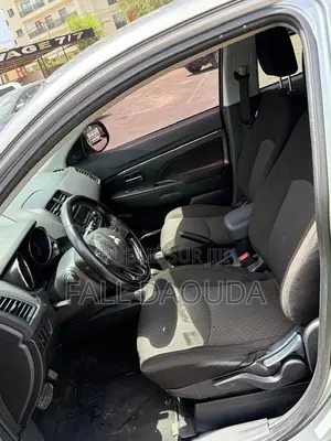 Mitsubishi Outlander 2017 Gris