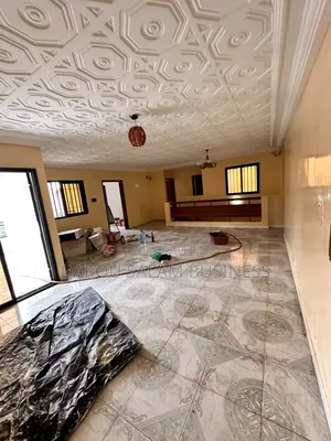 5chbre Appartement dans Yoff Cité Biagi à Louer