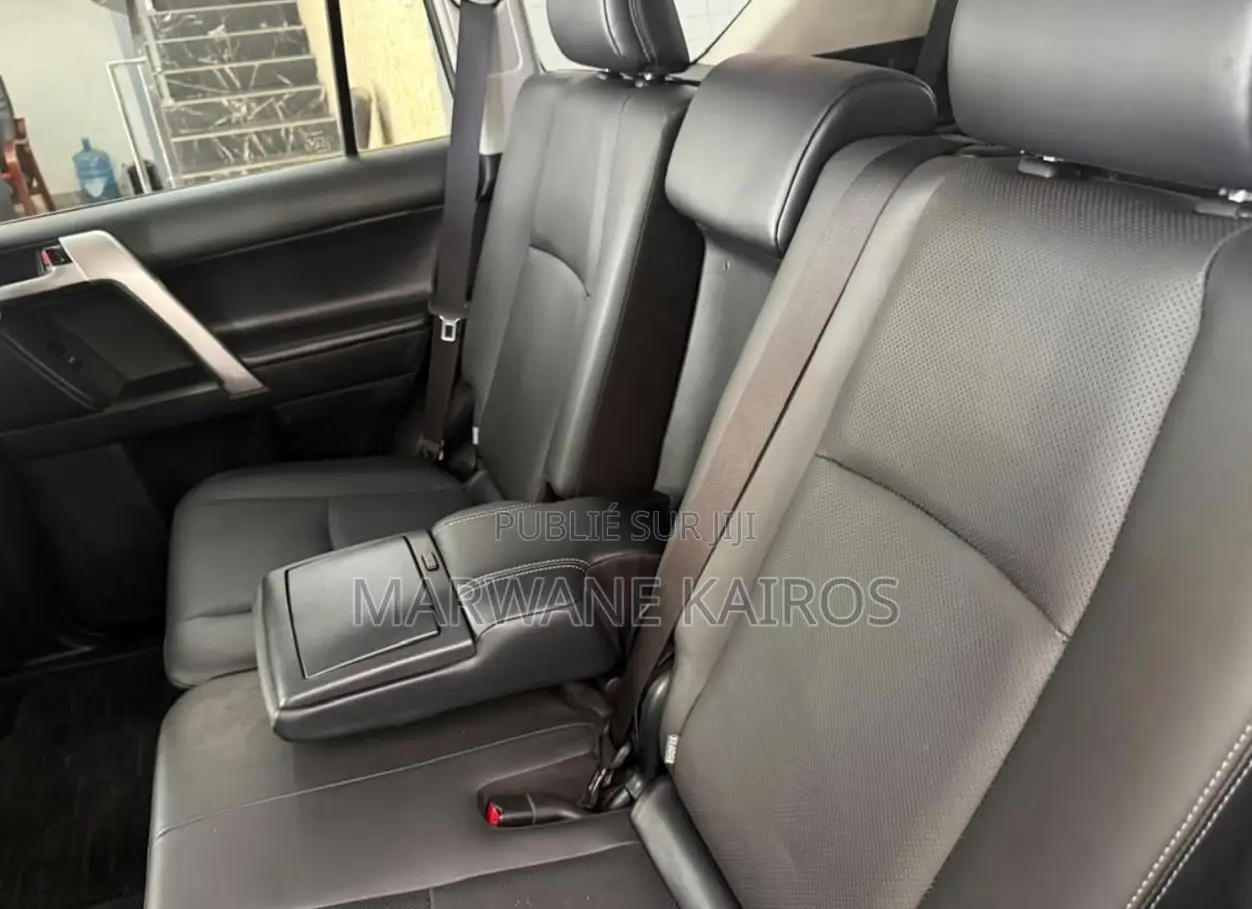 Toyota Land Cruiser Prado 2024 Beige