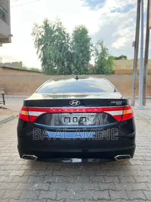 Hyundai Grandeur 2016 Noir