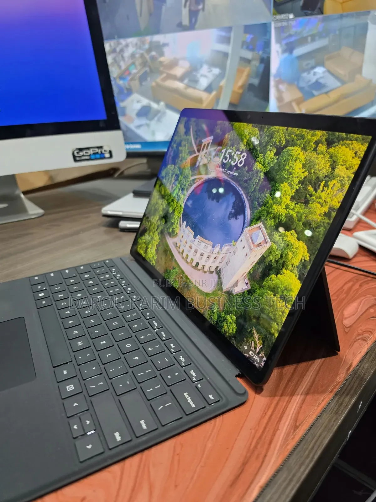 Nouveau Microsoft Surface Pro 9 16GB Intel Core i5 SSD 256GB
