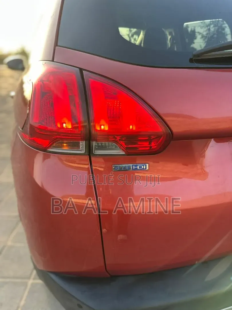 Peugeot 2008 2016 Orange