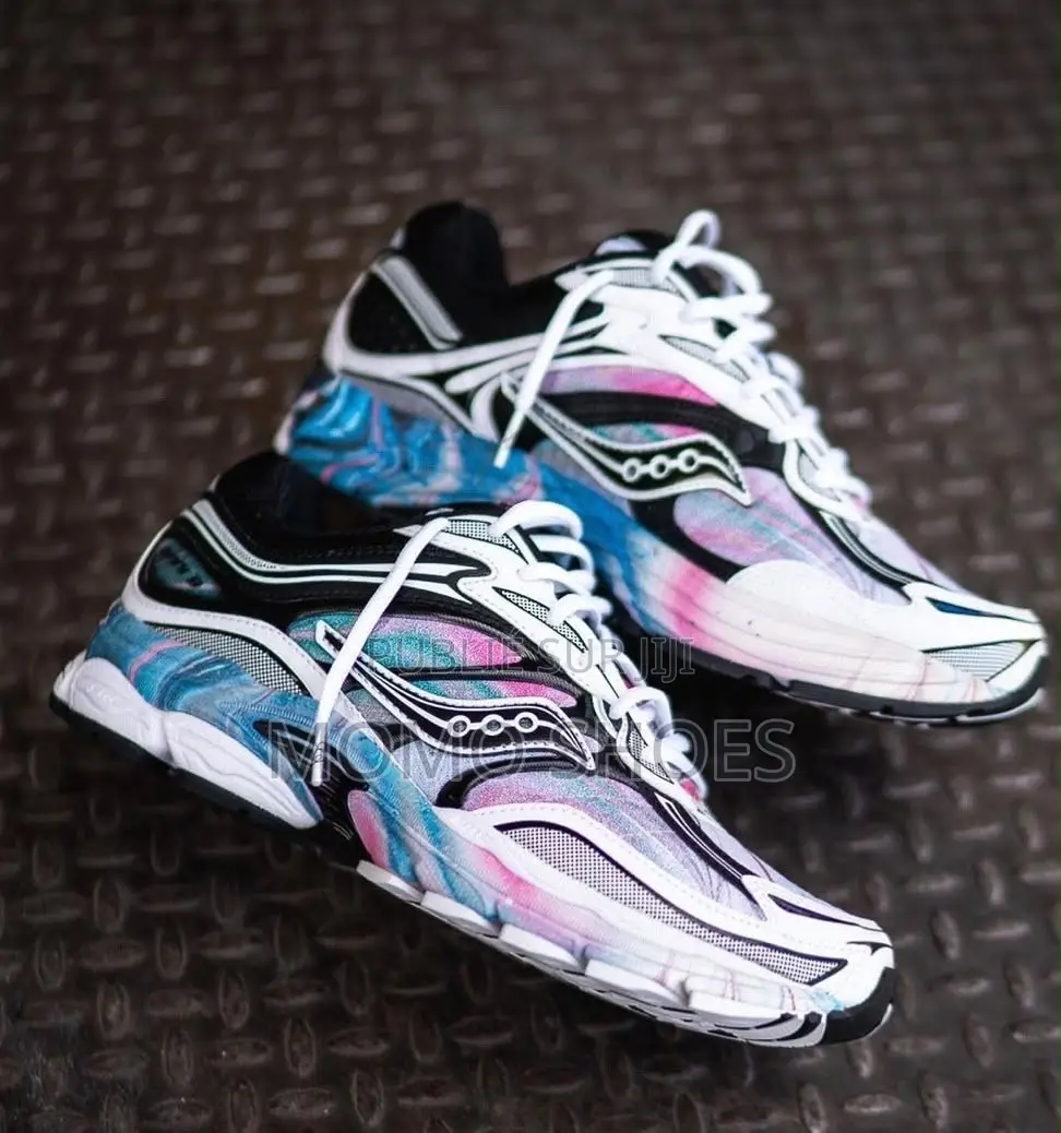 Saucony ProGrid Omni 9 Callen Schaub