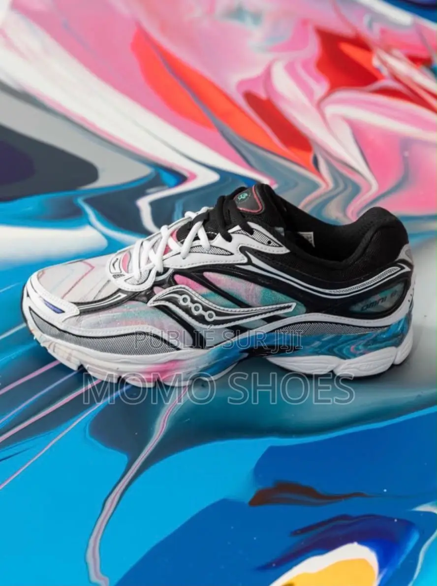 Saucony ProGrid Omni 9 Callen Schaub