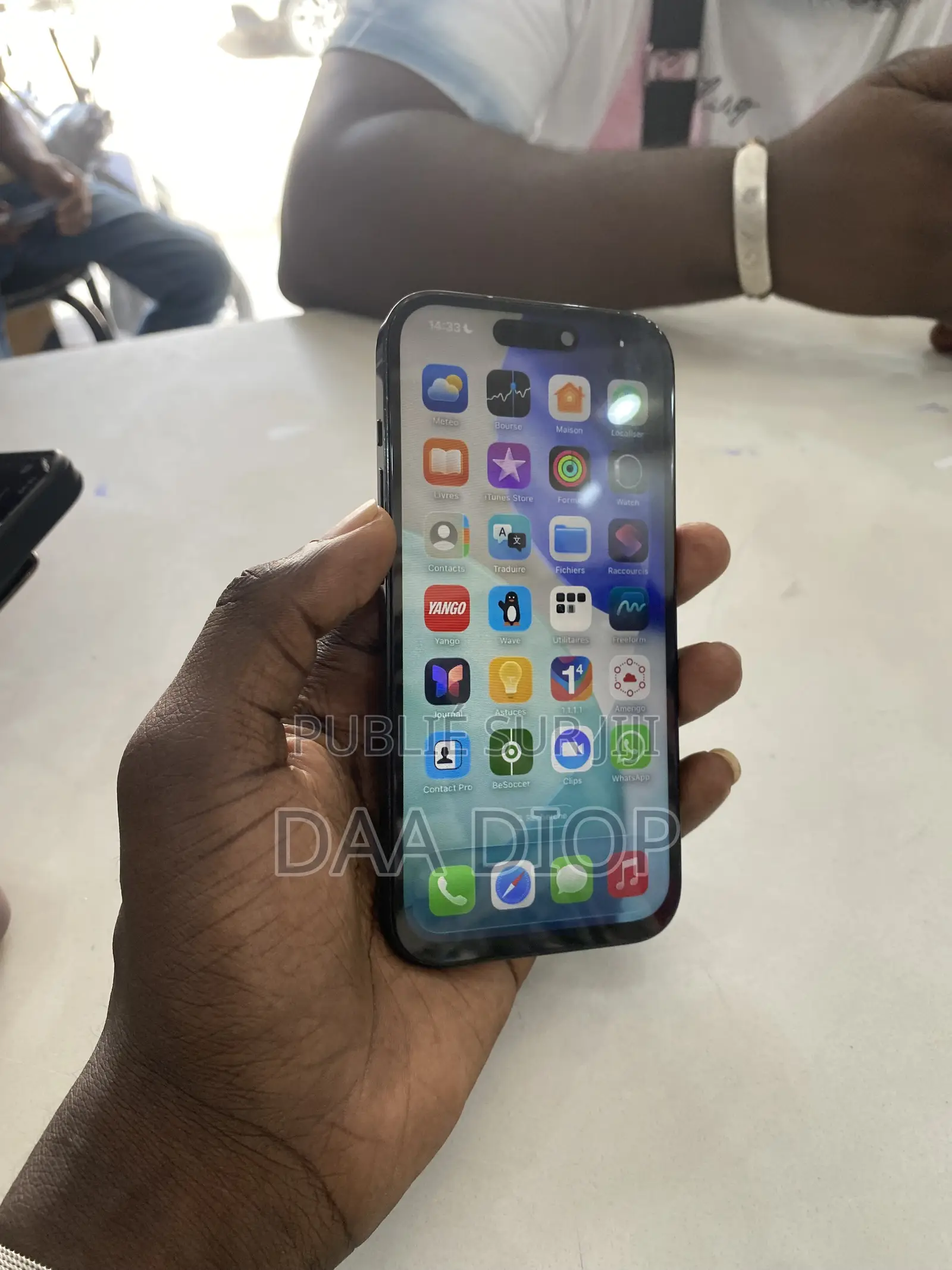 Pomme iPhone 14 Pro 128 GB Noir