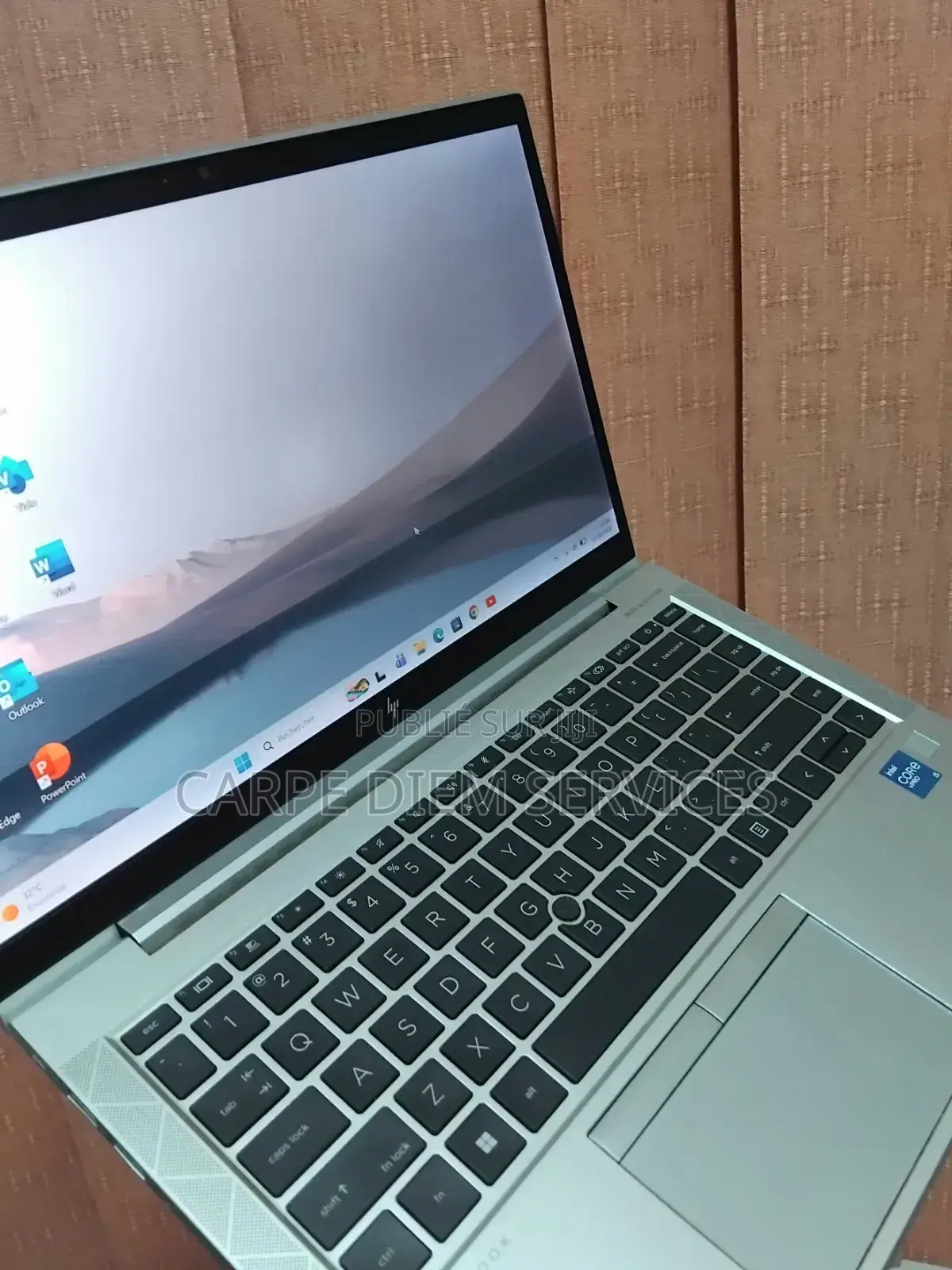 Nouveau HP EliteBook 840 G8 16GB Intel Core i5 SSD 256GB