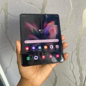 Nouveau Samsung Galaxy Z Fold 3 256 GB Noir
