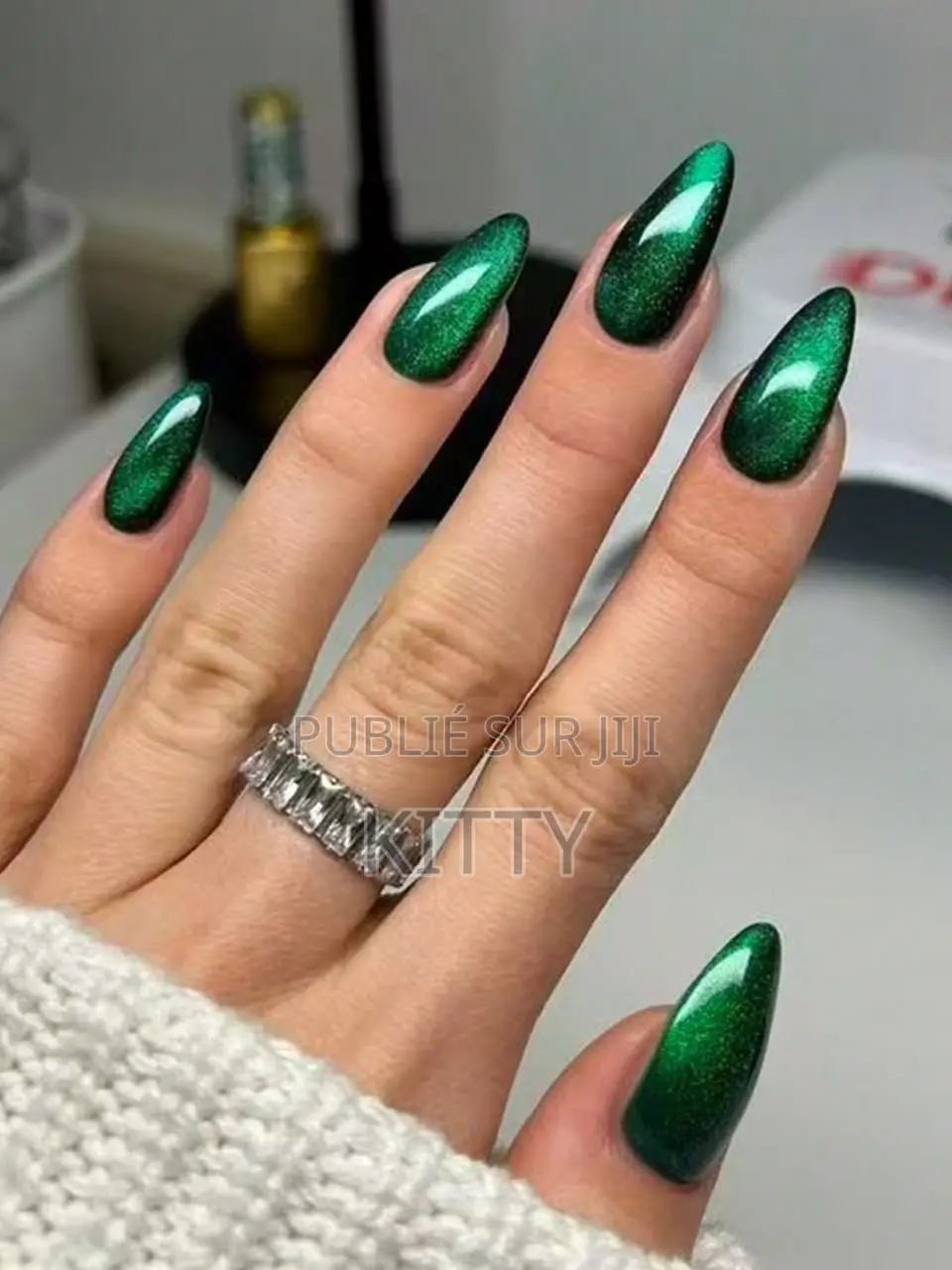 Press on Nail