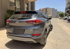 Hyundai Tucson 2017 Gris