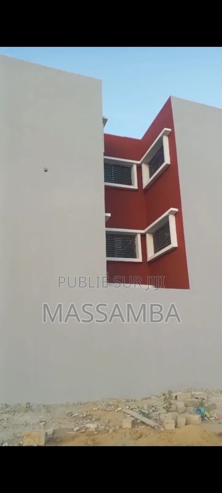 10chbre Maison dans Mn Immobilier, Yoff à Vendre