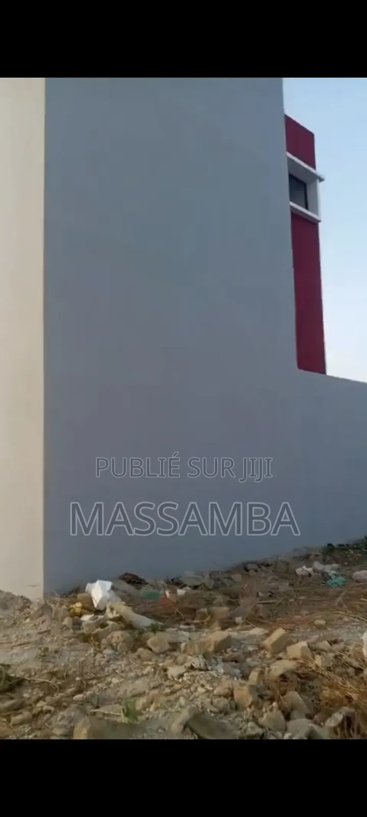 10chbre Maison dans Mn Immobilier, Yoff à Vendre