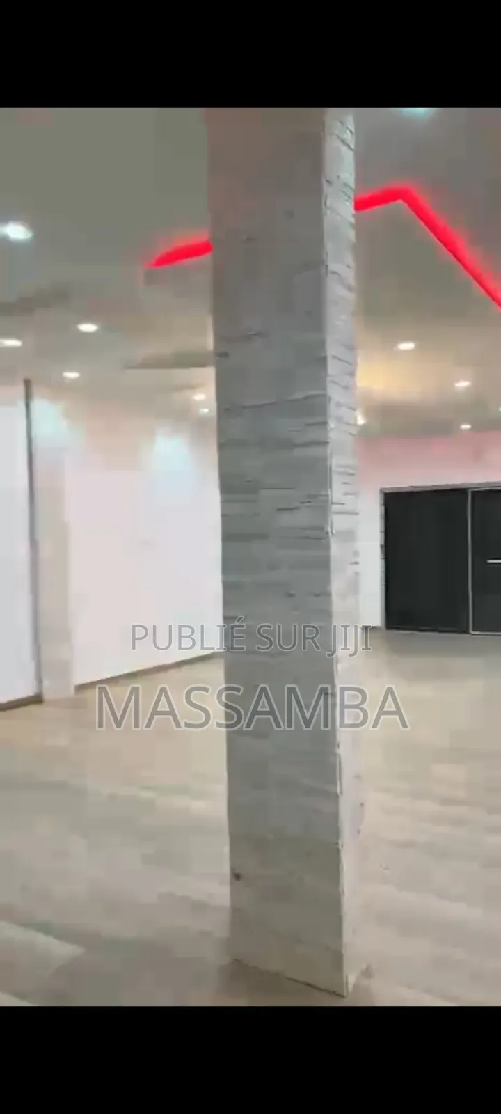 10chbre Maison dans Mn Immobilier, Yoff à Vendre