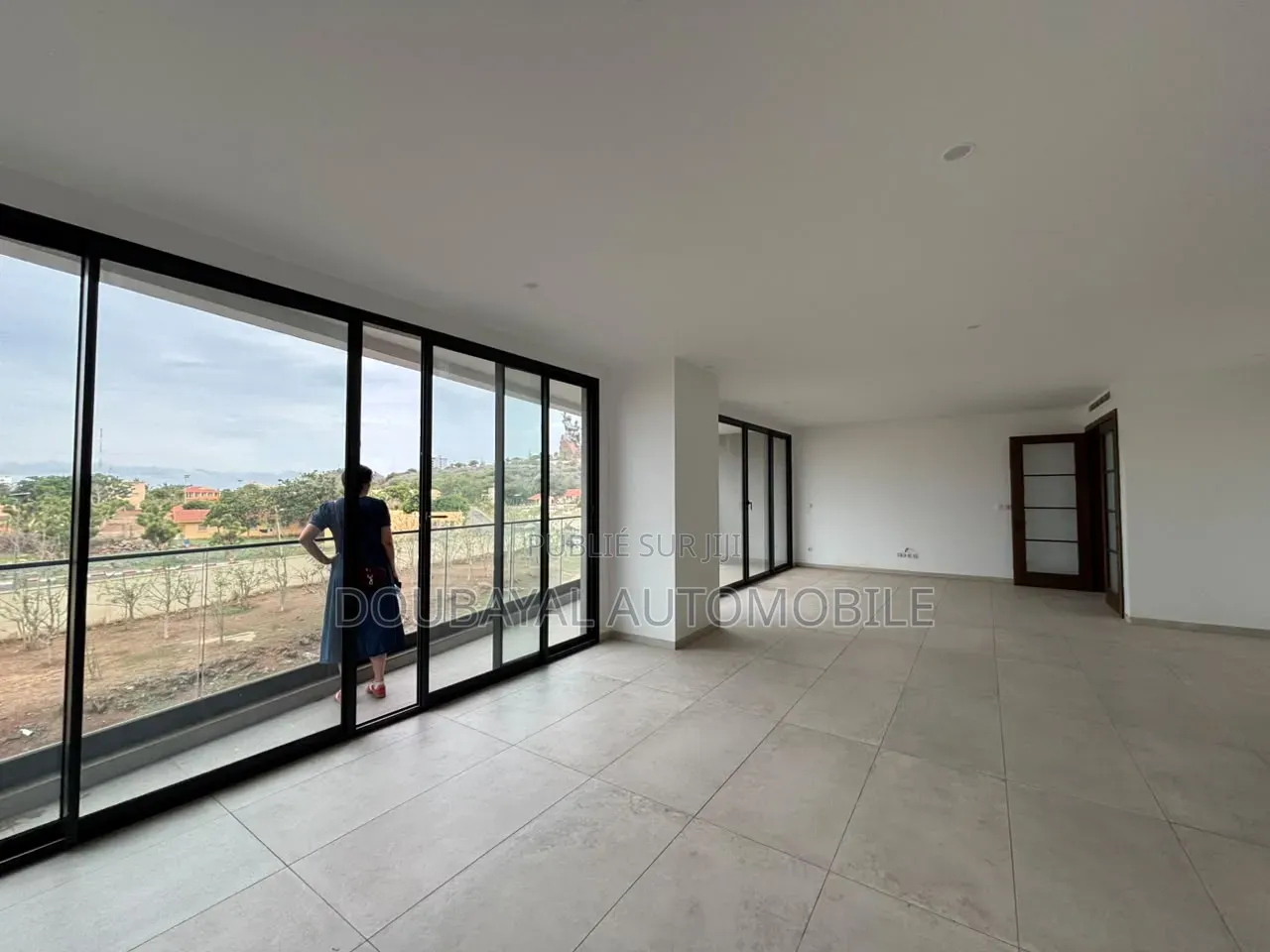 4chbre Appartement dans Oukam Aparament À, Ouakam à Louer
