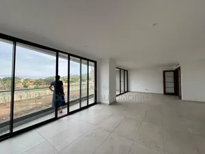 4chbre Appartement dans Oukam Aparament À, Ouakam à Louer
