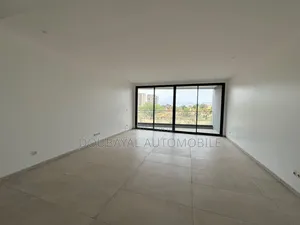 4chbre Appartement dans Oukam Aparament À, Ouakam à Louer