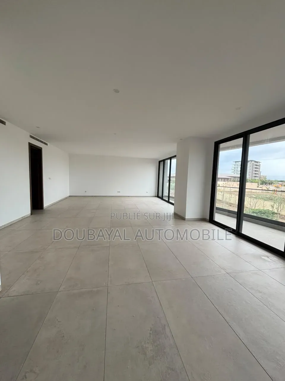 4chbre Appartement dans Oukam Aparament À, Ouakam à Louer