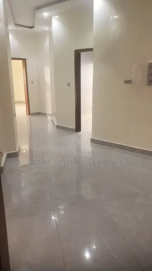 3chbre Appartement dans Yoff à Louer