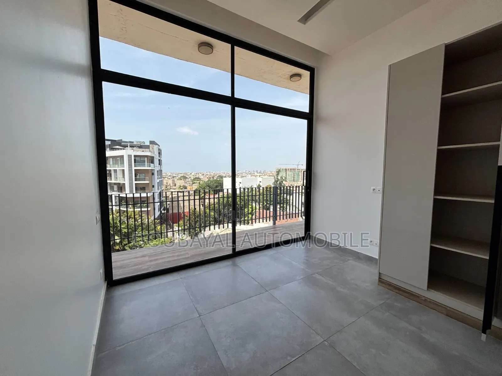 3chbre Appartement dans Oukam Aparament À, Ouakam à Louer
