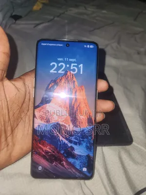 Nouveau Oppo Reno9 512 GB Jaune