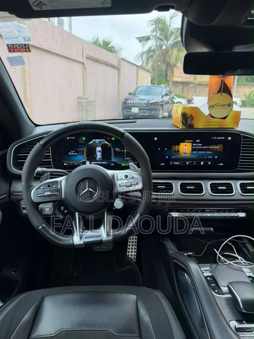 Mercedes-Benz GLE-Class 2022 Marron