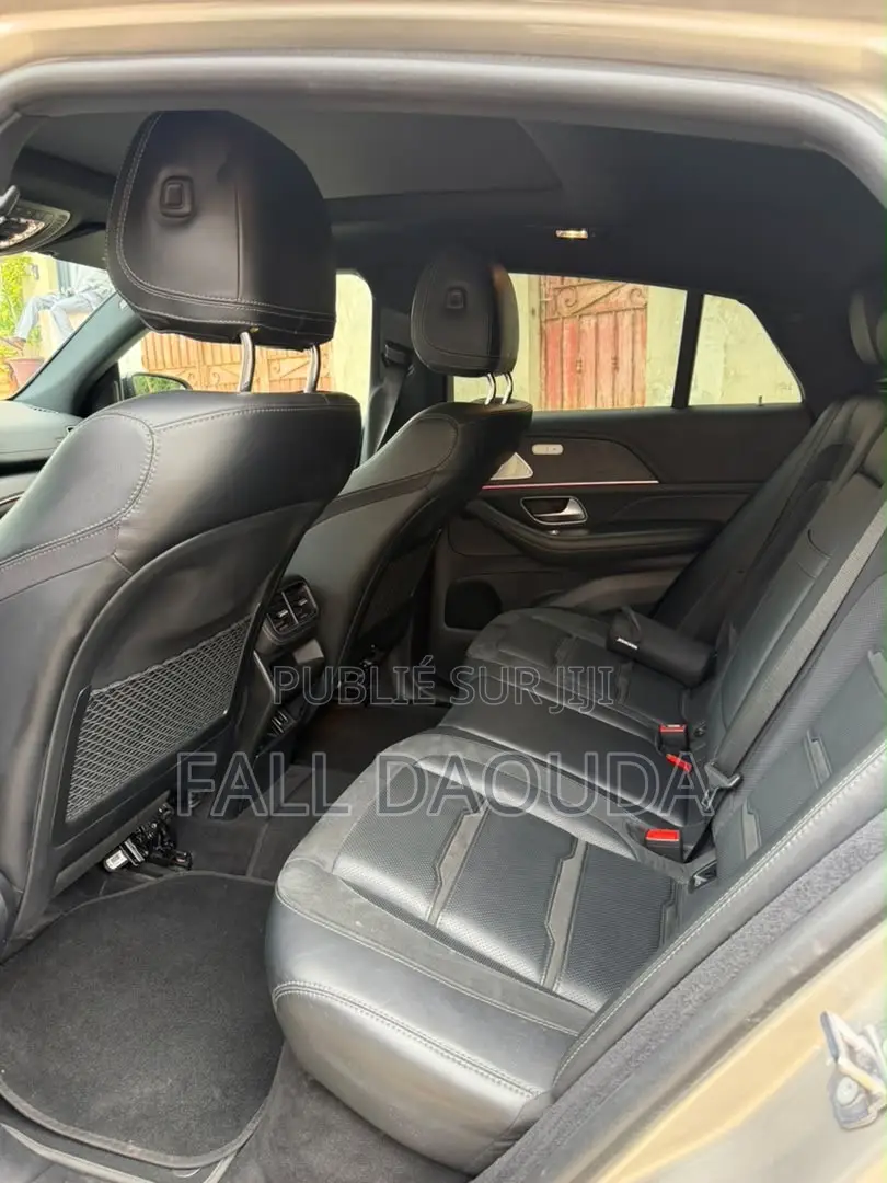 Mercedes-Benz GLE-Class 2022 Marron
