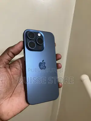 Pomme iPhone 15 Pro 256 GB Bleu